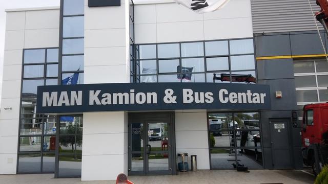 Autohrvatska / PSC MAN Dugopolje - Sanacija krova i dijela fasade