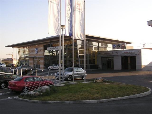 Porsche Solin / Autosaloni VW i Seat spopratnim servisno skladišnim i uredskim prostorima, Salonitanska bb, Split